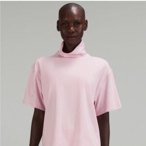Lululemon Athletica Soft Pink Short Sleeve Tee